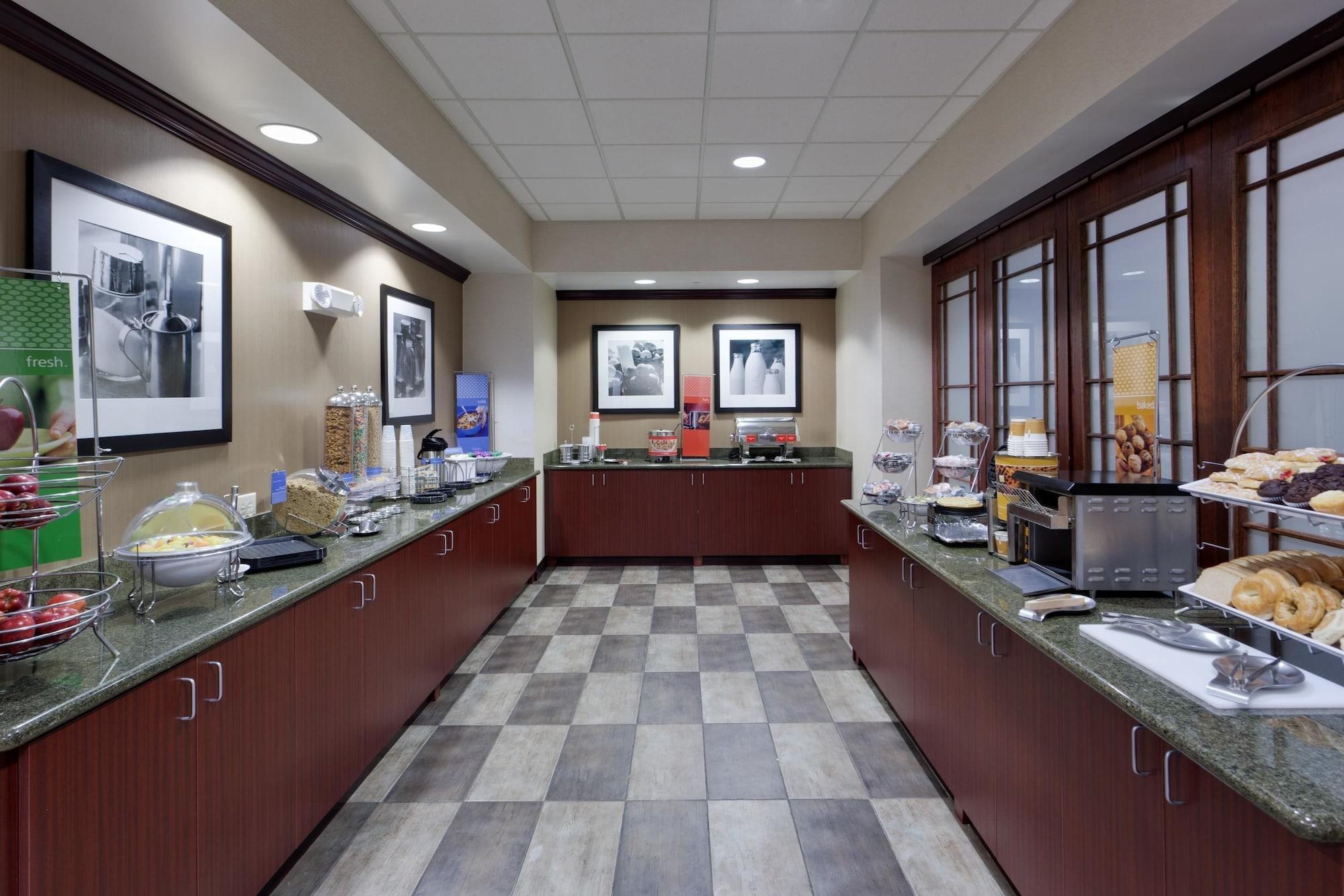 Hampton Inn & Suites By Hilton Syracuse Dewitt East Syracuse Exteriör bild
